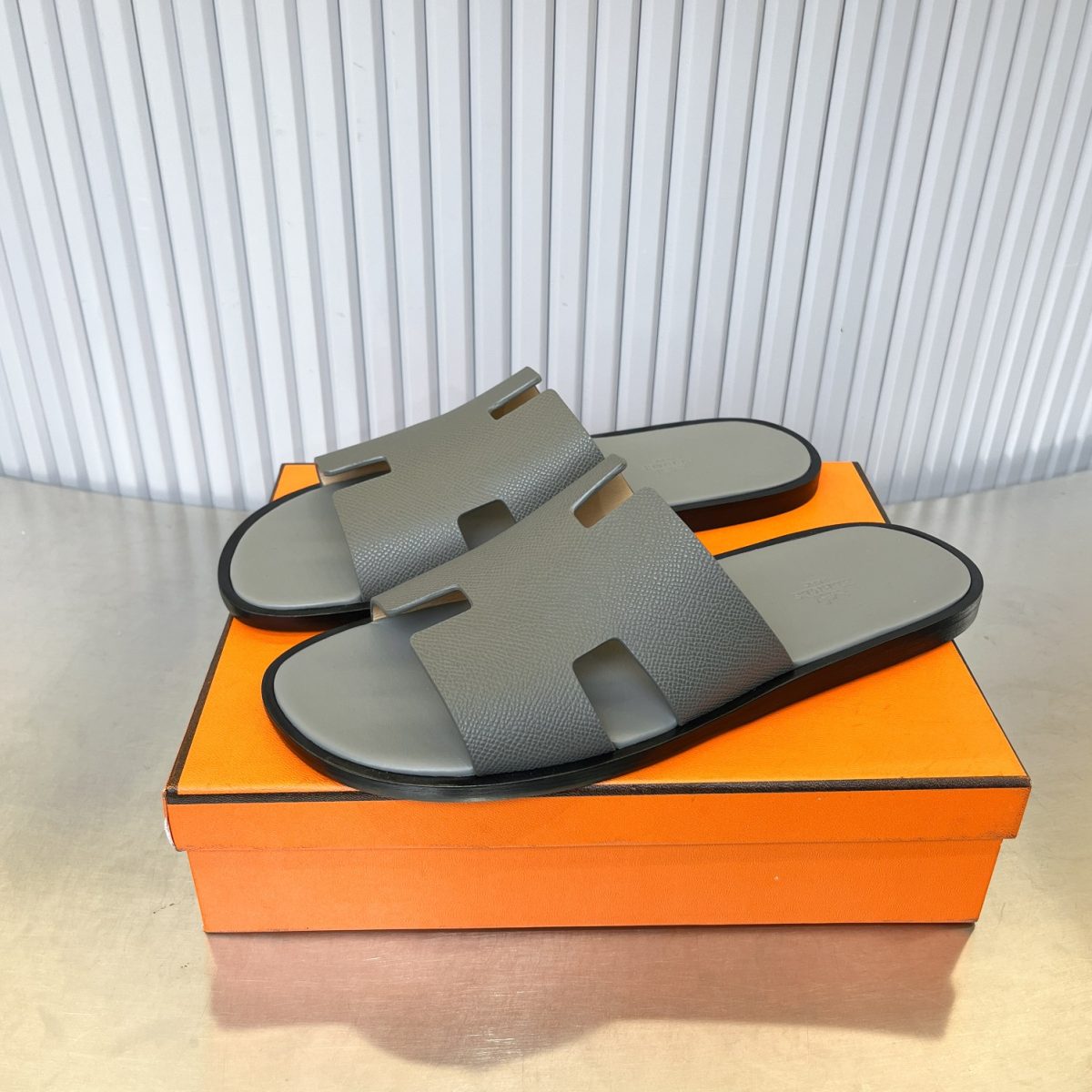 Hermes lzmir Sandals Size 40-45 - Image 1