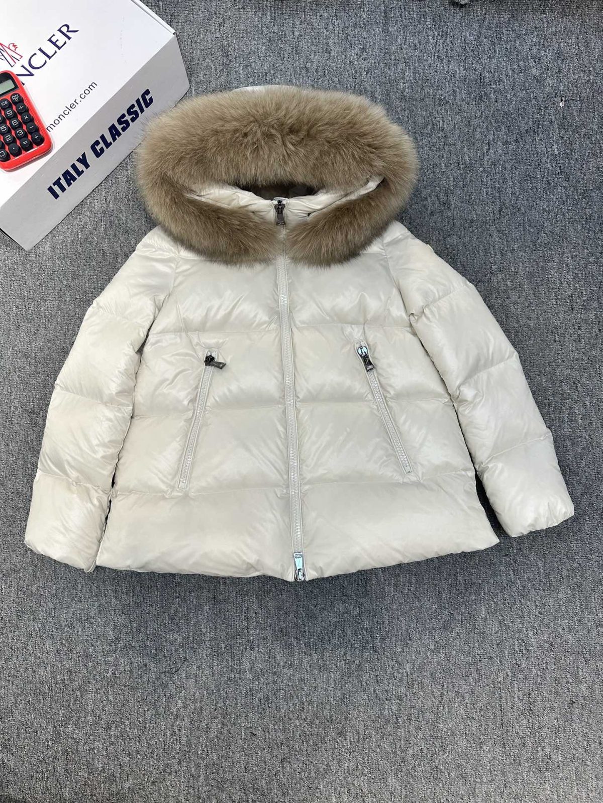 Moncler Avoce Women Down Jacket Size S-XL - Image 2