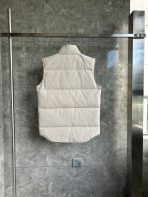 Canada Goose E20 Freestyle Vest-WD Men Winter Vest Size S-XXL - Image 2