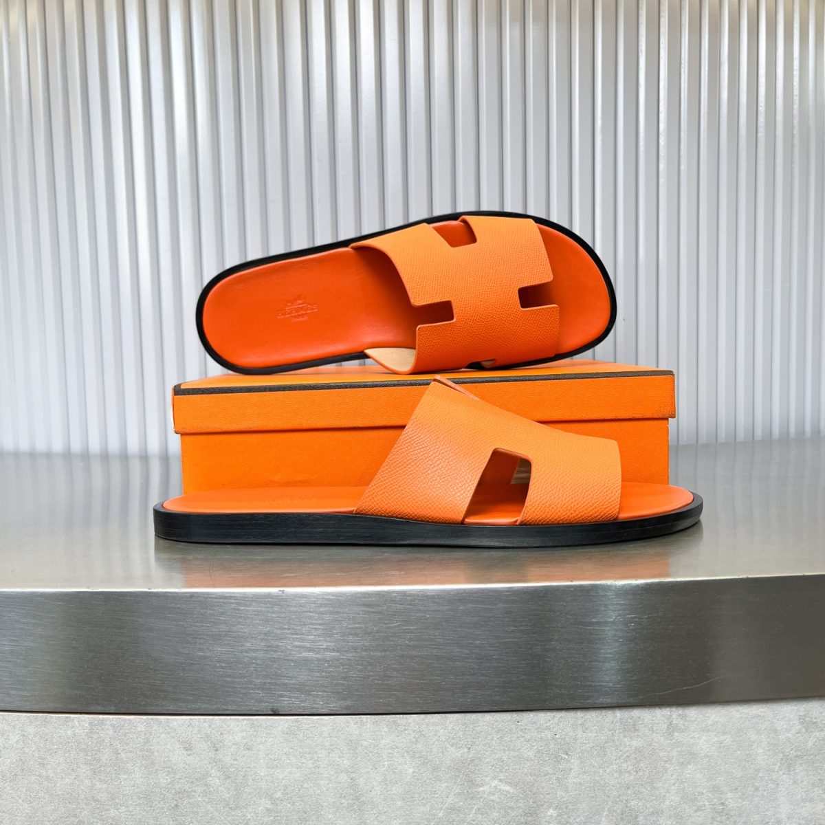 Hermes lzmir Sandals Size 40-45 - Image 4