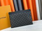 Louis Vuitton M62291 Pochette apollo Clutch Bags Size 34*25*2cm - Image 2