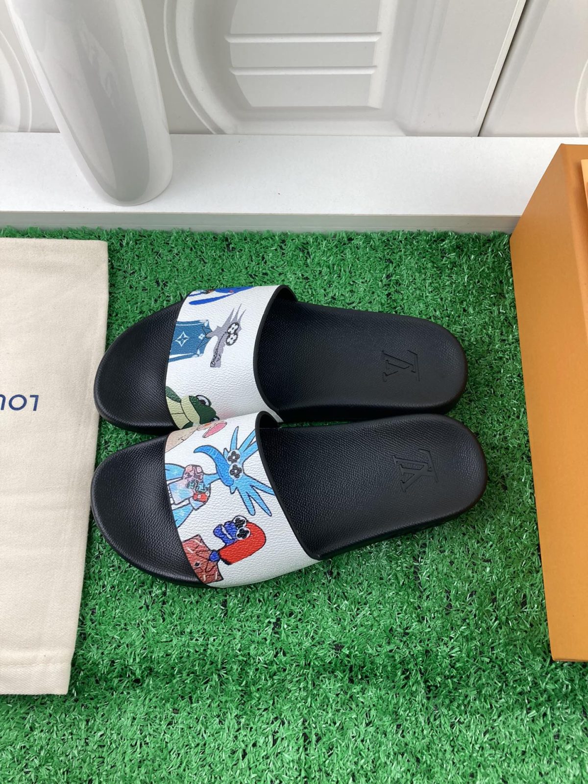Louis Vuitton 2024ss Candy Series Slippers Size 36-45 - Image 4