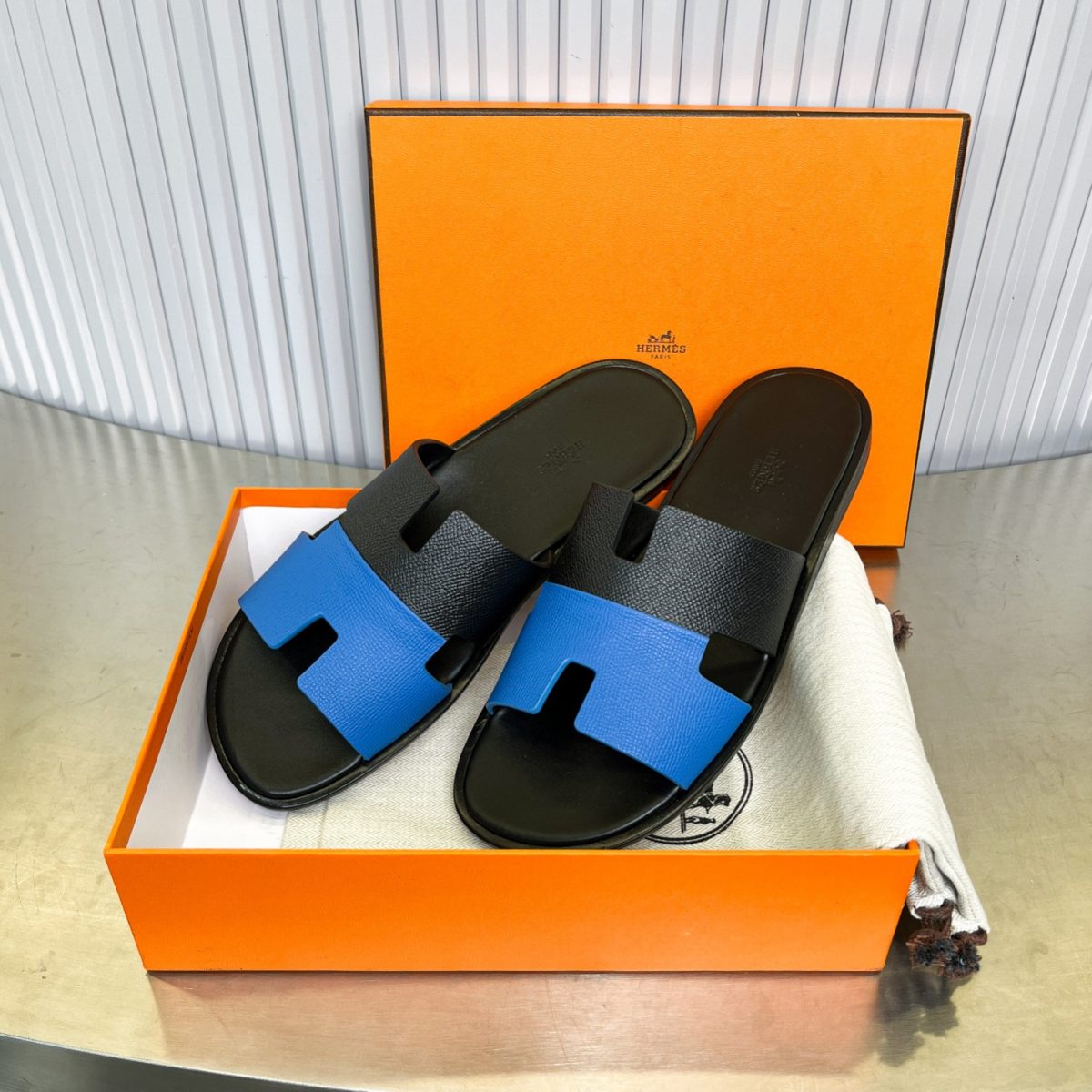 Hermes lzmir Sandals Size 40-45 - Image 8