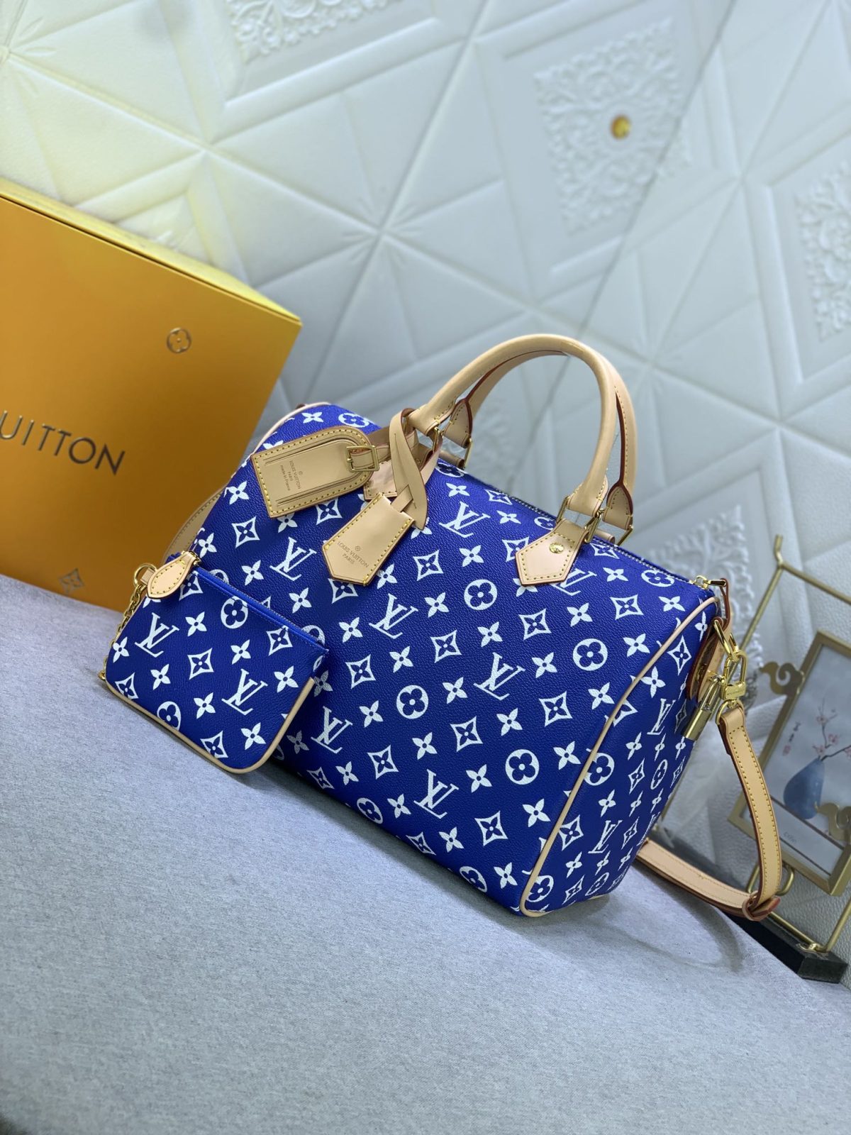 Louis Vuitton Speedy P9 Bandoulière 30 Monogram Leather Travel Bags Size 30*21*7cm - Image 2