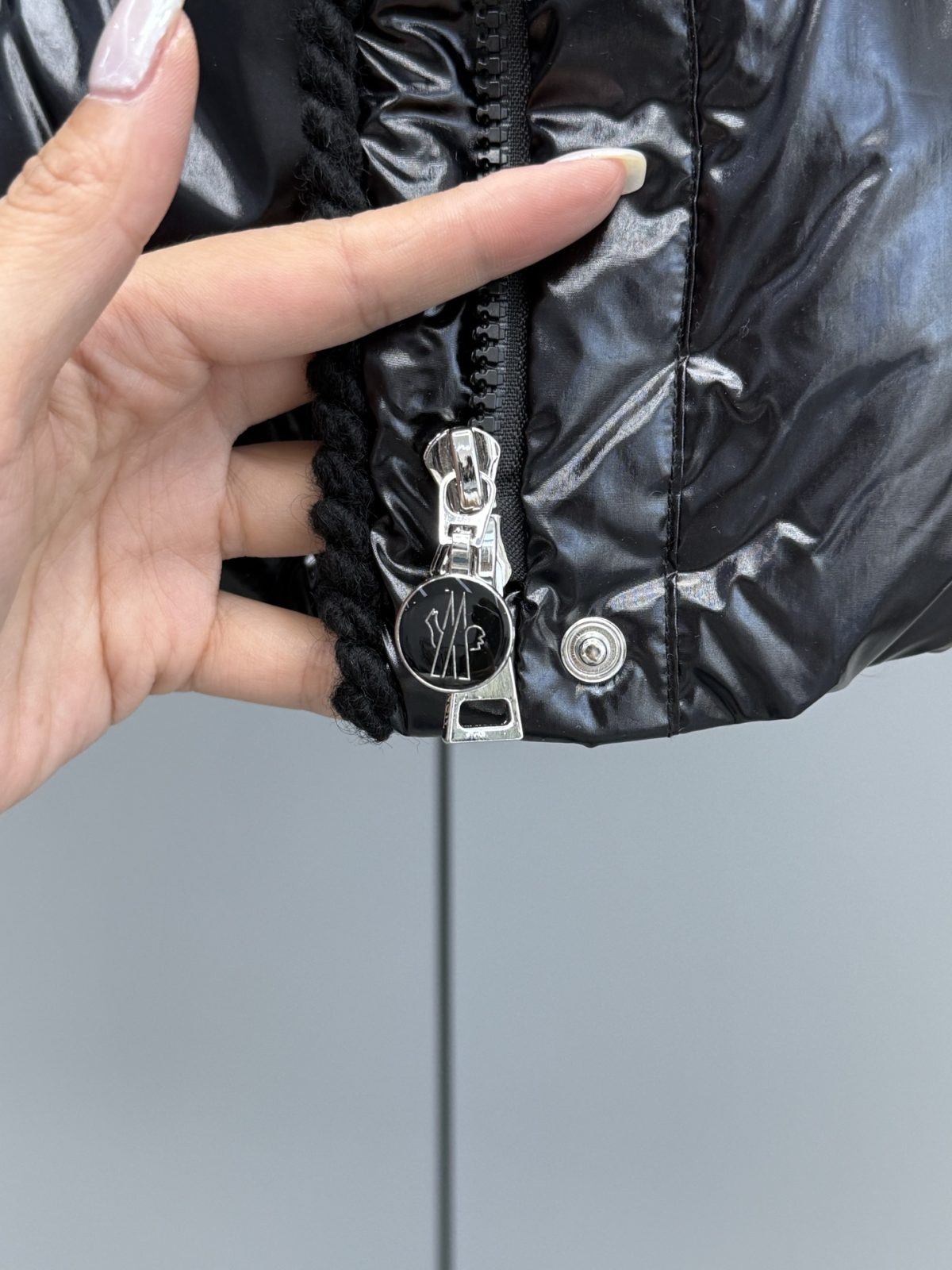 Moncler 25ss GLAREINS Women Down Jacket Size S-XL - Image 4