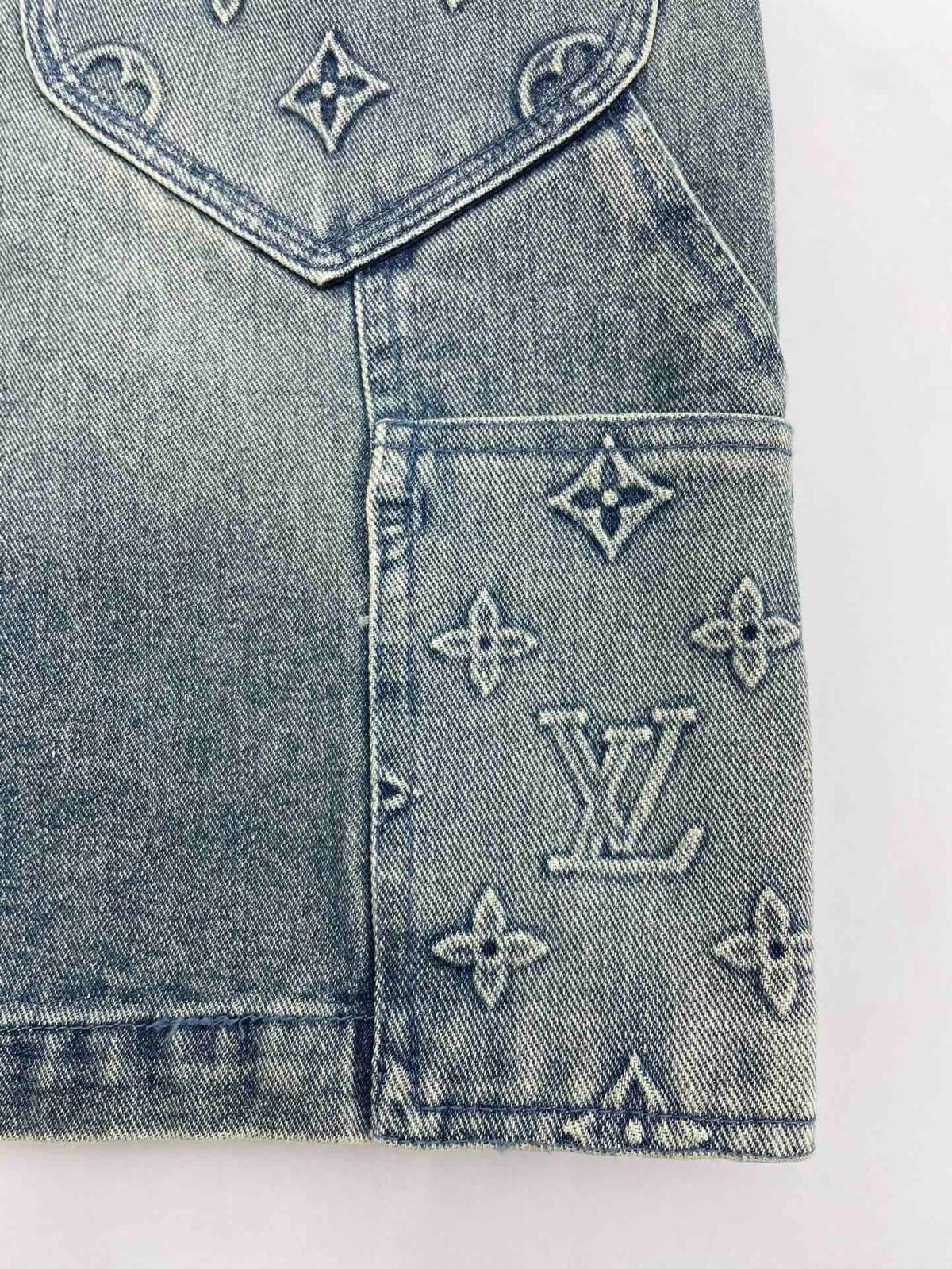 Louis Vuitton Sommeranzug Size S-XL - Image 15