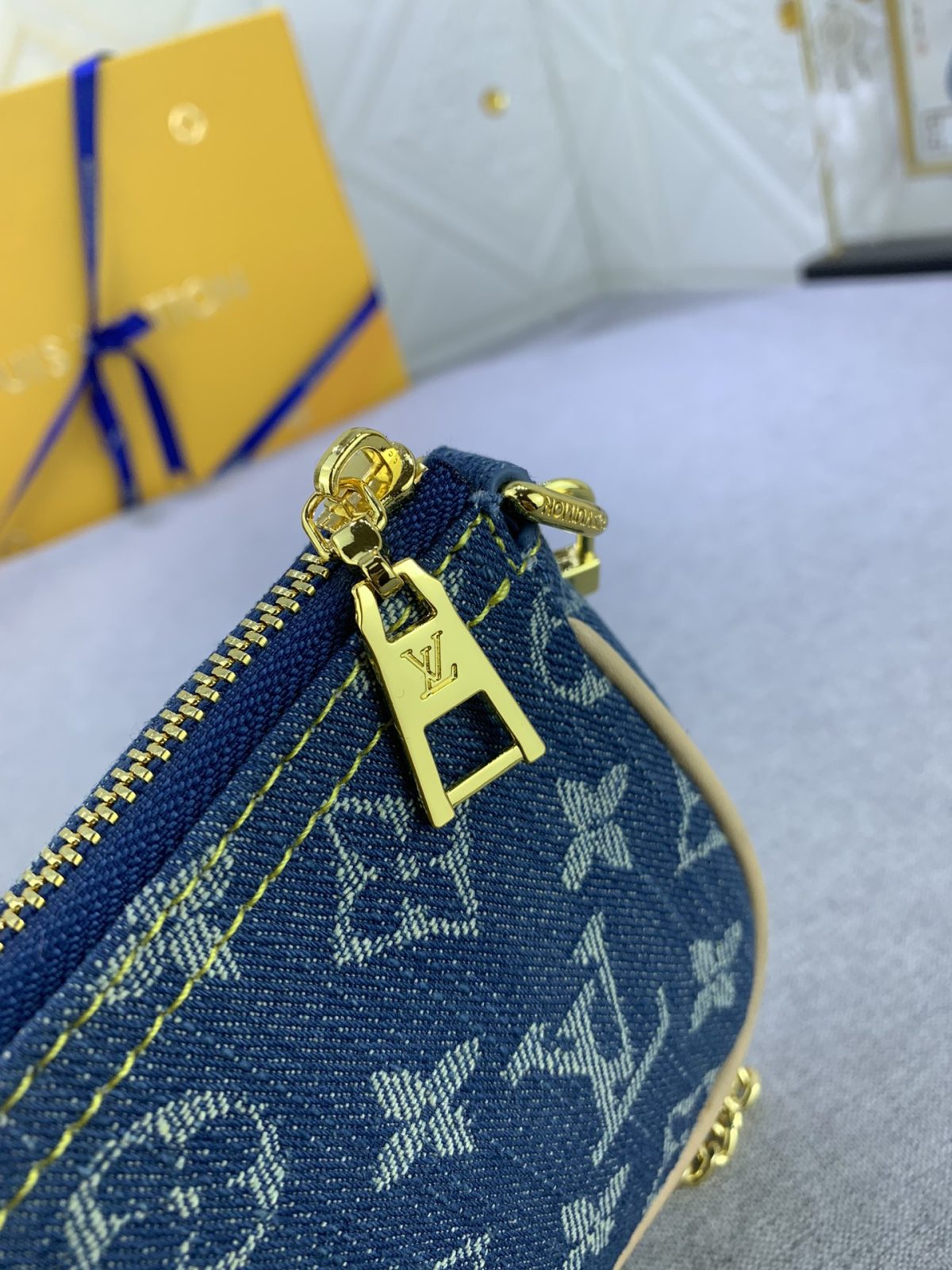 Louis Vuitton M82960 Mini Pochette Accessorie Monogram Denim Cowboy Shoulder Bags Size 4.5*9.5*4cm - Image 6