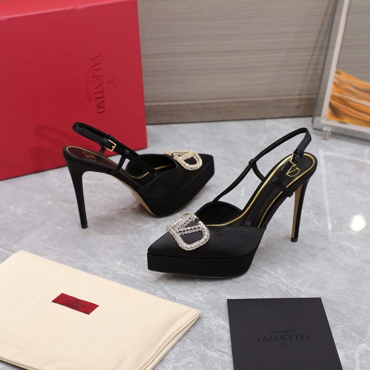 Valentino Vlogo Signature Satin Slingback Platform Size 35-41 5-Color - Image 1