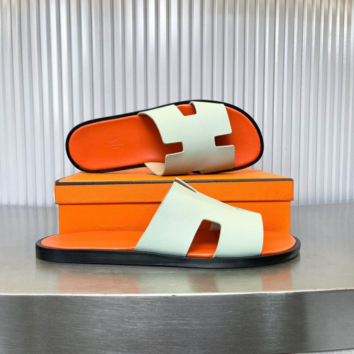 Hermes lzmir Sandals Size 40-45 - Image 4