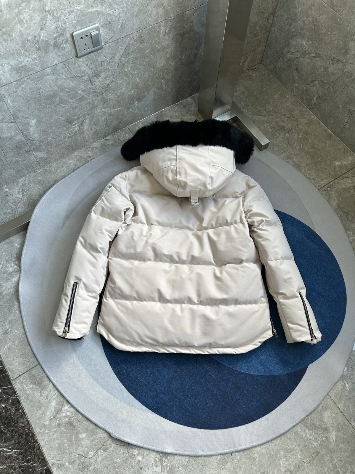 Moose Knuckles 06 Men Winter Jacket Size S-XXL Beige - Image 6