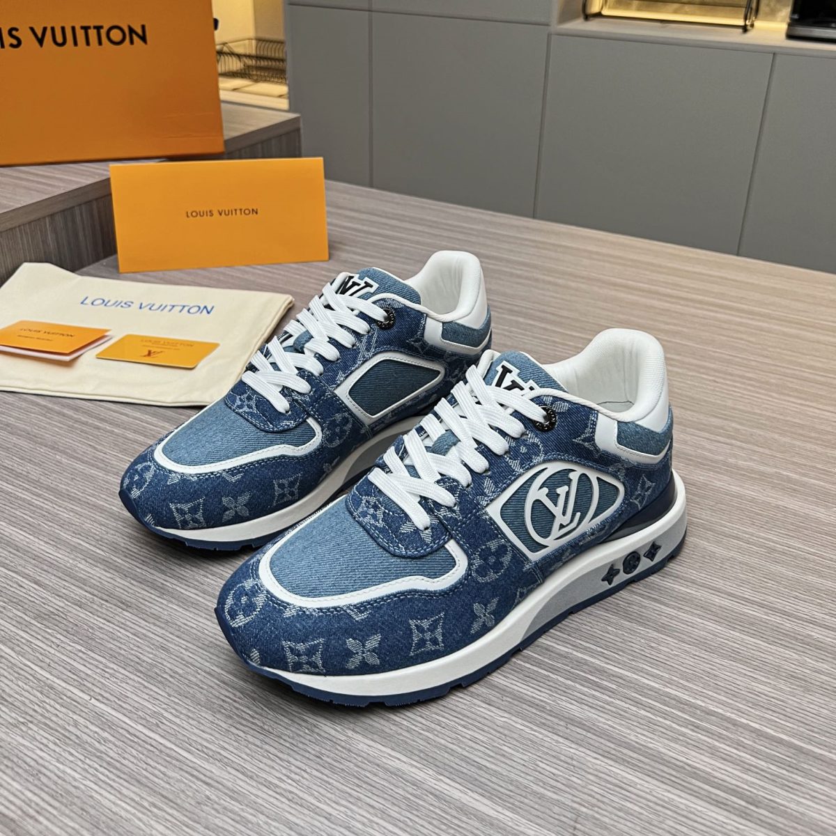 Louis Vuitton 2024ss Runaway Sneaker Size 40-46 - Image 1