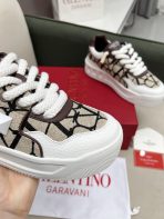 Valentino 2023 new Sneaker size 35-46 - Image 9