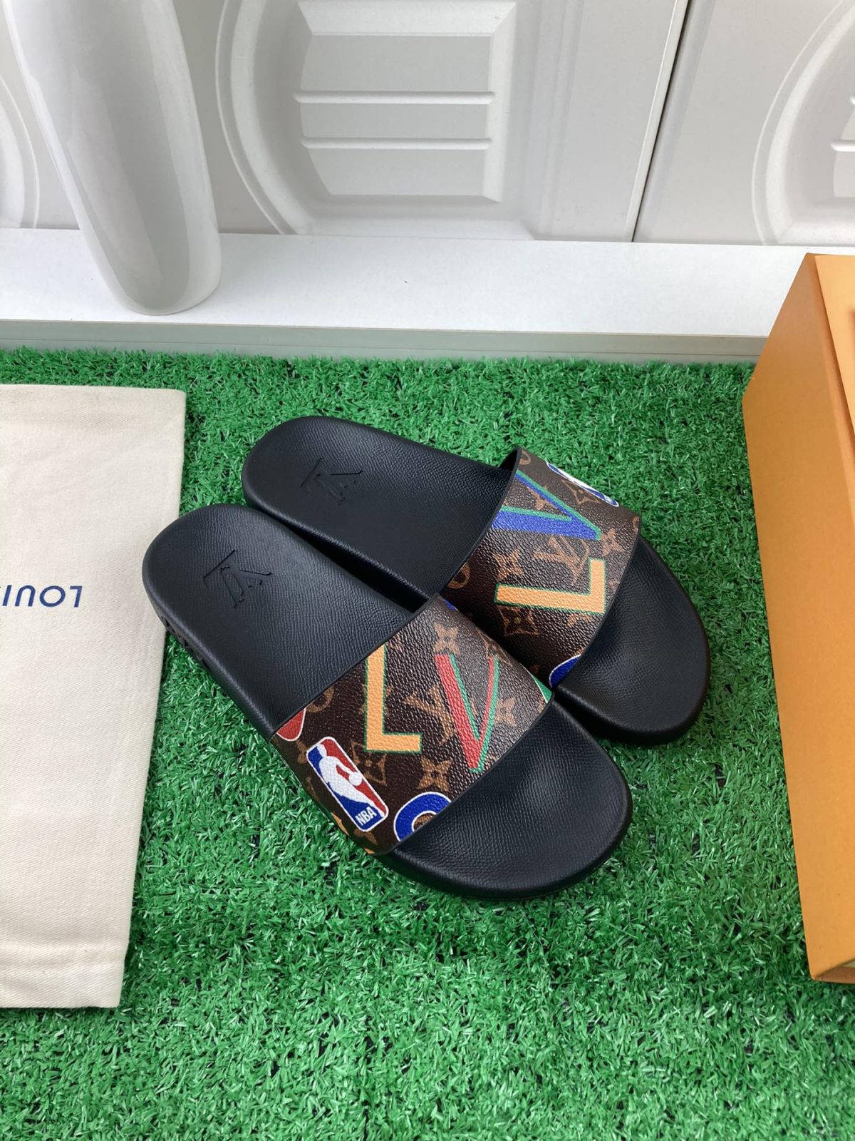 Louis Vuitton 2024ss Candy Series Slippers Size 36-45 - Image 2