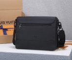 Louis Vuitton M57080 Aerogram Shoulder Bags Size 28*24*10cm - Image 3