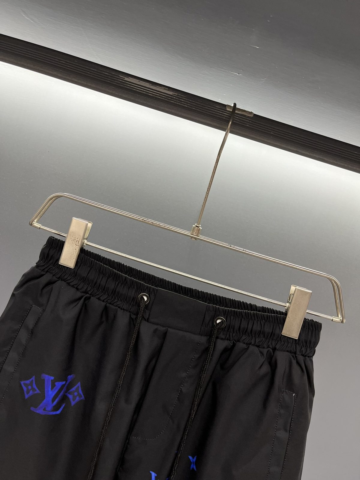 Louis Vuitton Beach Pants Size M-XXXL - Image 5
