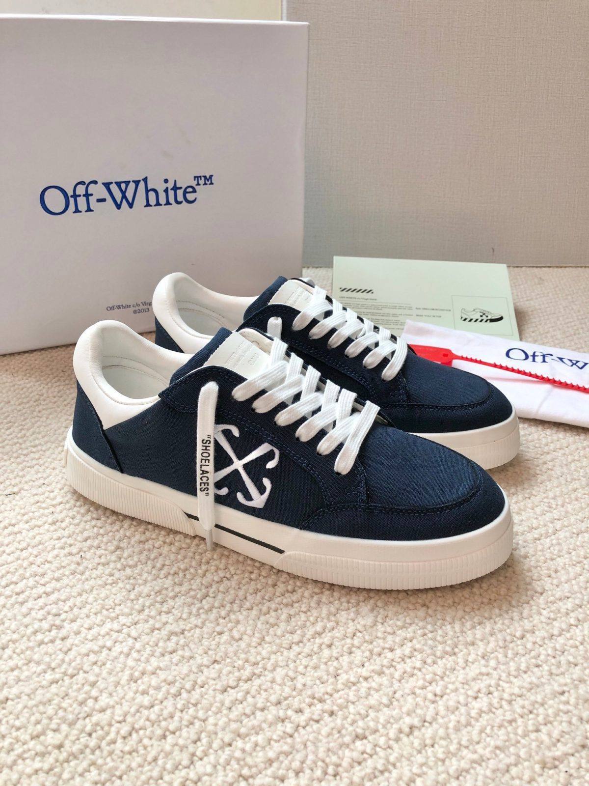 OFF White 2024ss New Low Vulcanized Sneaker Size 36-45 - Image 9