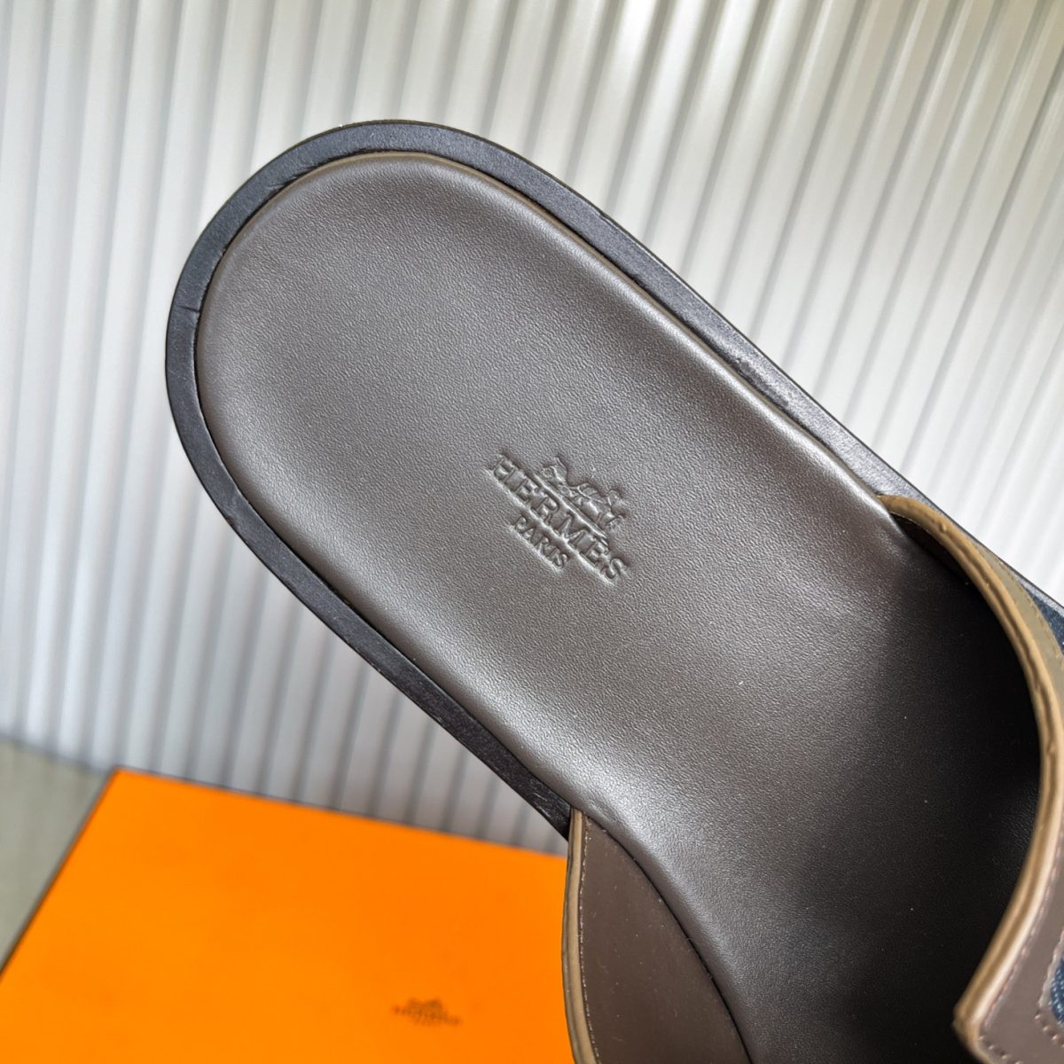 Hermes lzmir Sandals Size 40-45 - Image 6