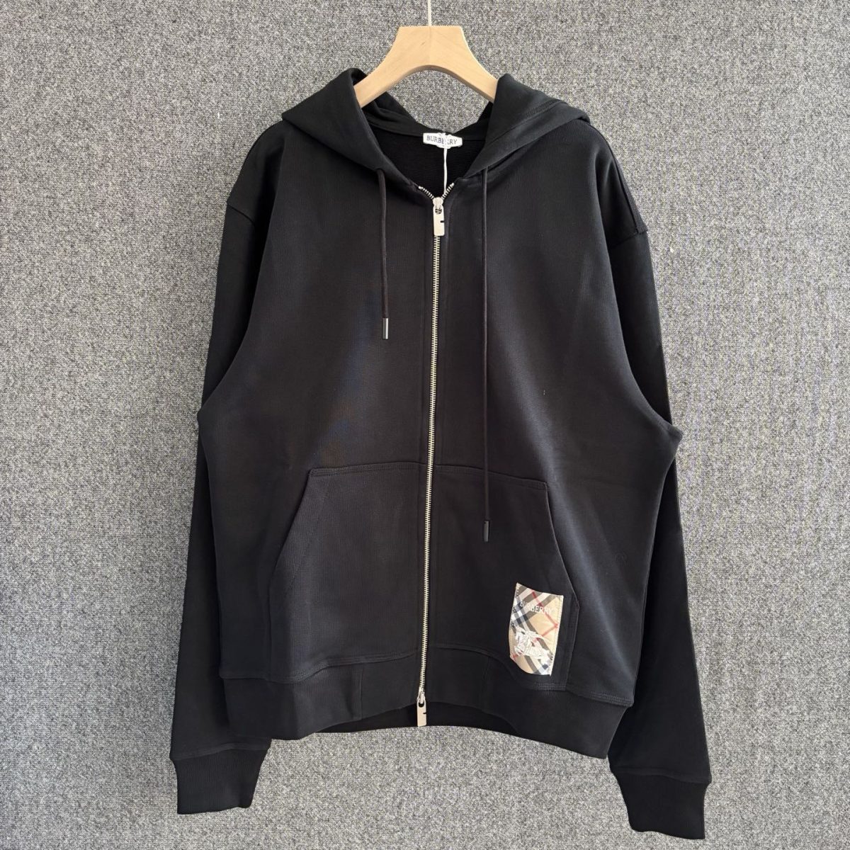 Burberry 2025FW Unisex Jacket Size S-XL - Image 1