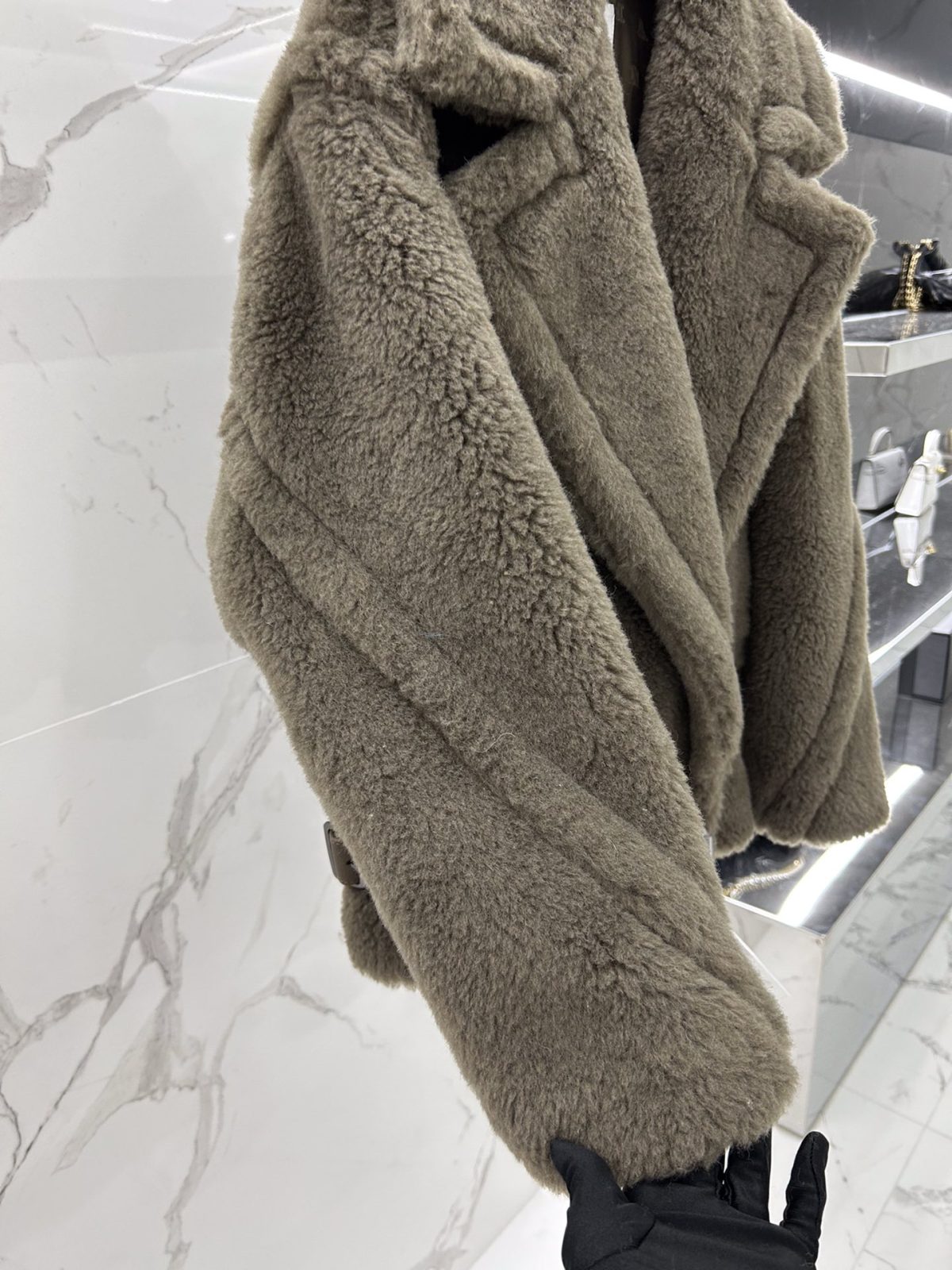 Max Mara Teddy fur Short coat Size XS-M - Image 8