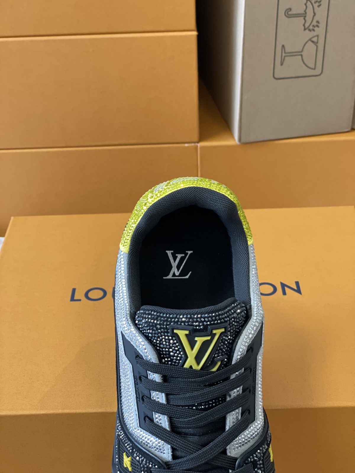 Louis Vuitton LV Trainer Diamond Sneaker Size 36-46 - Image 7