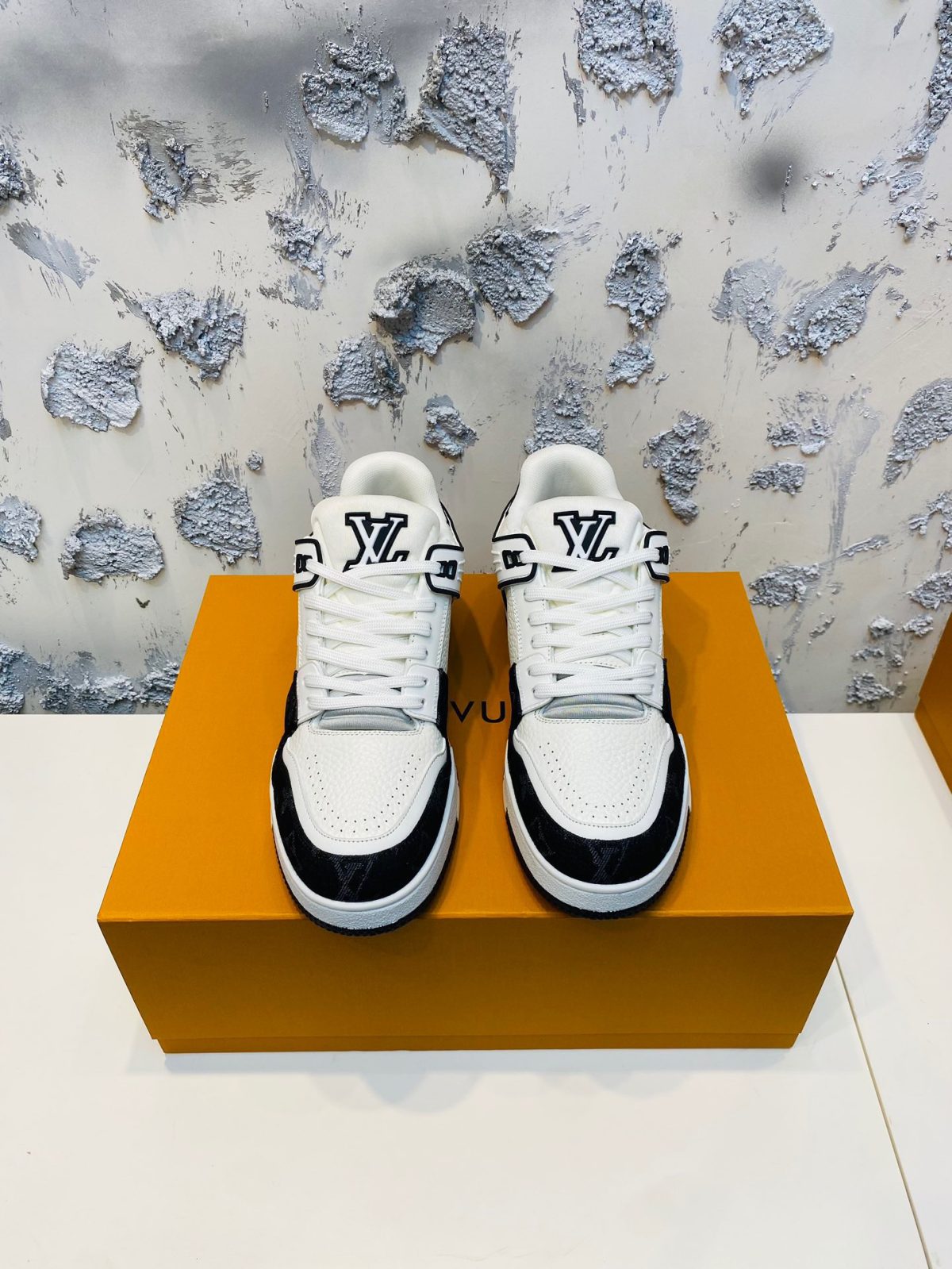 Louis Vuitton LV Trainer x Tyler Sneaker Size 40-46 - Image 3