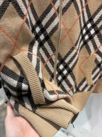 Burberry Unisex Jacket Size S-XL - Image 7
