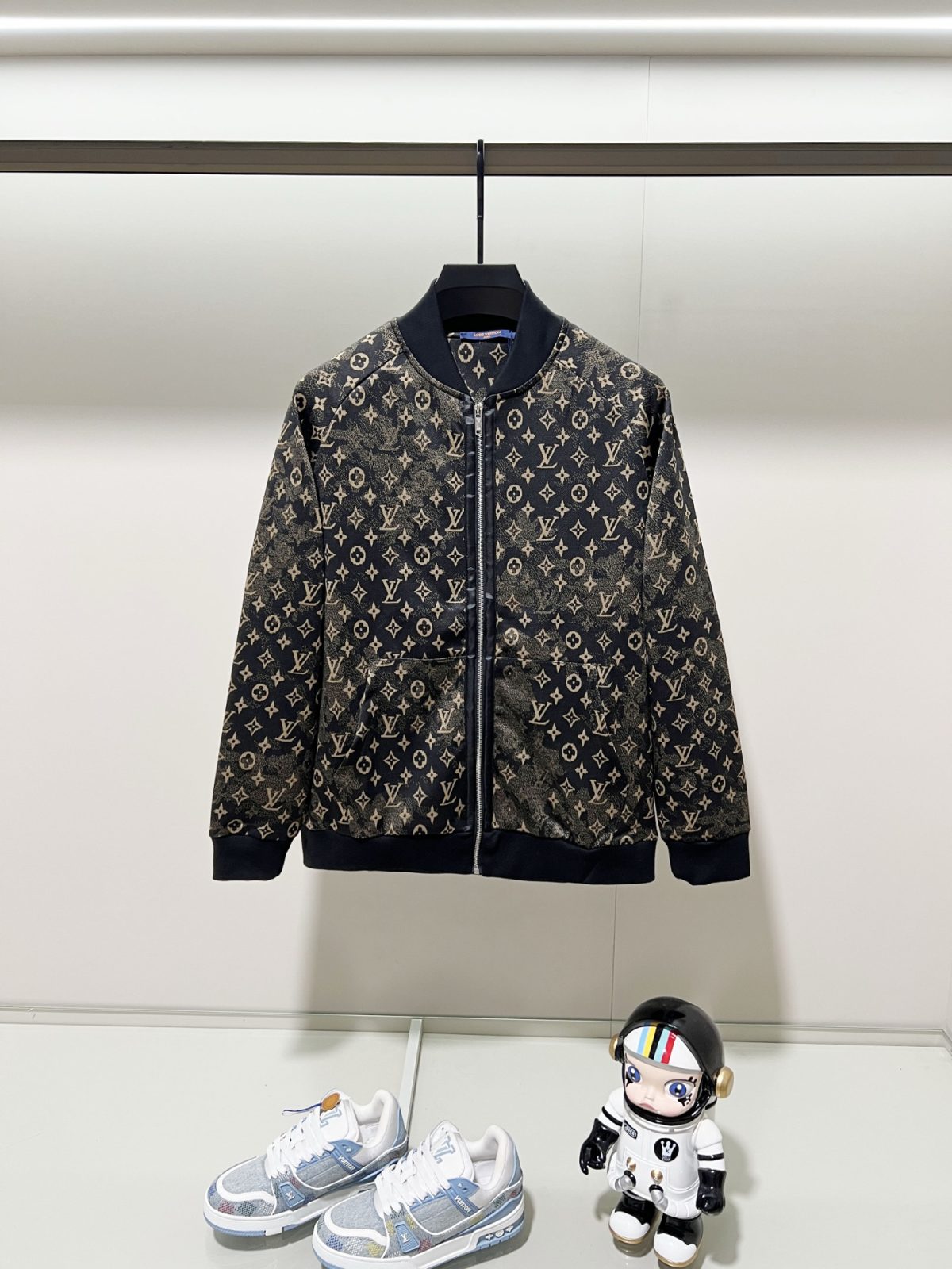 Louis Vuitton Unisex Jacket Size S-XXL - Image 1