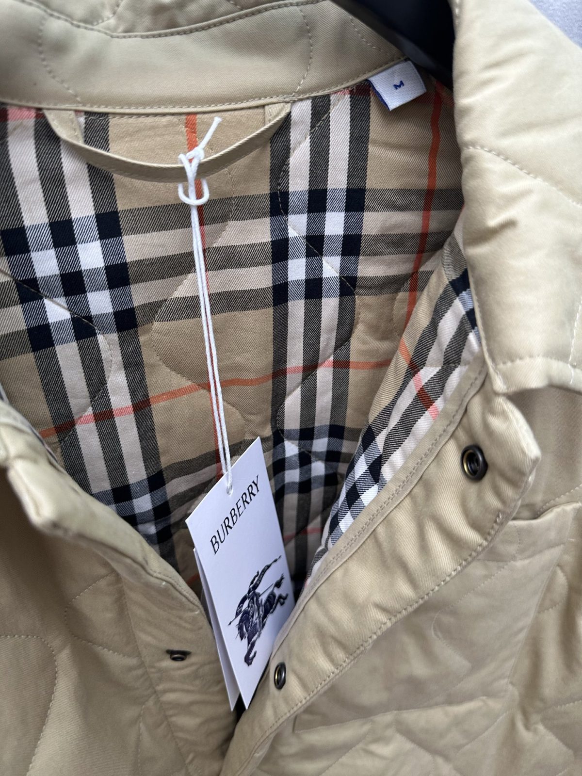 Burberry Unisex Jacket Size S-XXL - Image 6