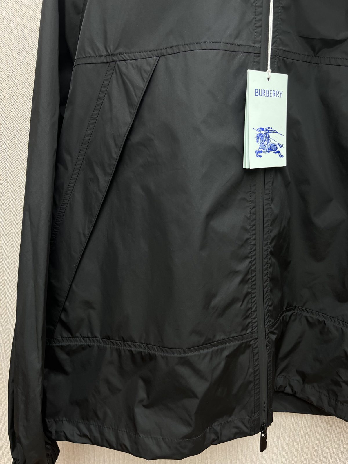 Burberry 2025fw New Jacket Size S-XL - Image 9