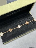 Van Cleef & Arpels Bracelet - Image 6