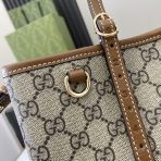 Gucci GG Emblem Women Shopping Bags Size 30*18*11cm - Image 6