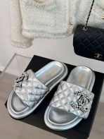 Chanel 2024 New Slippers Size 36-41 - Image 3