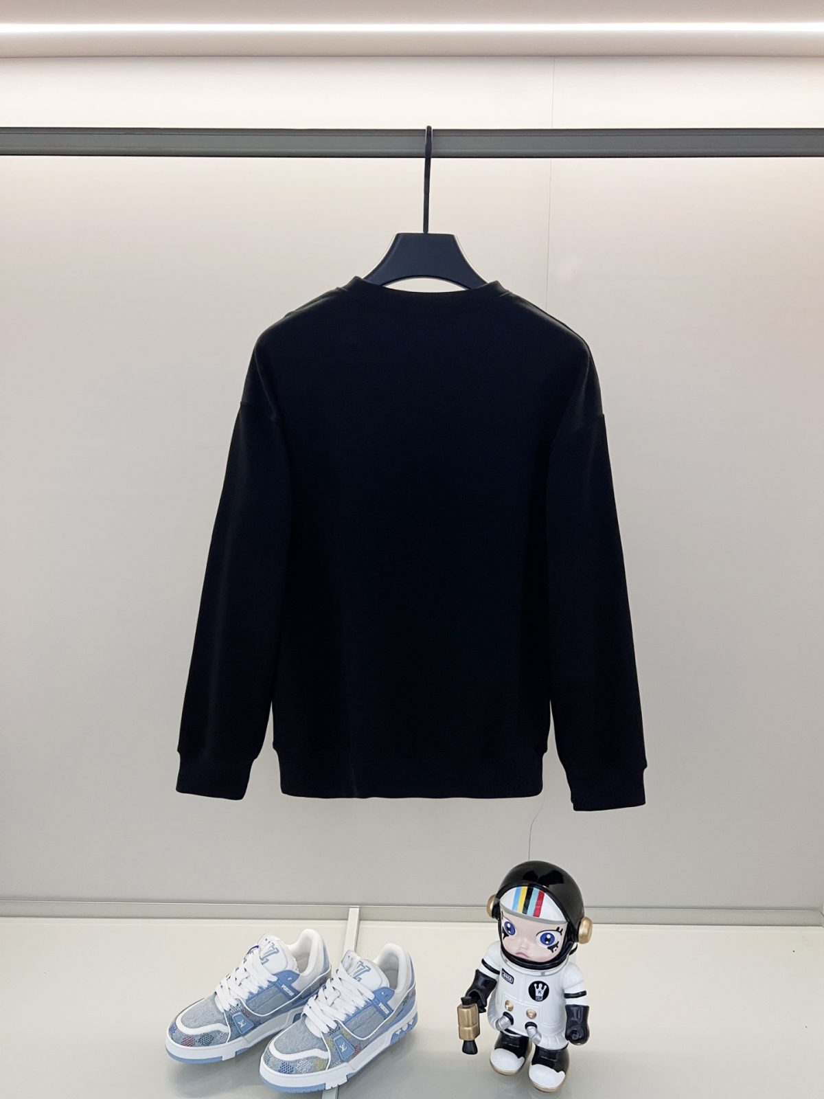 Gucci Unisex Sweatshirt Size S-XL - Image 9