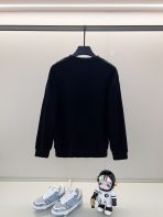 Gucci Unisex Sweatshirt Size S-XL - Image 9