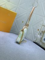 Louis Vuitton N40642 Pochette Accessoires Shoulder Bags Size 23*13*4cm - Image 4