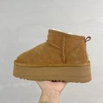 UGG Women Boots Size 35-40 - Image 3