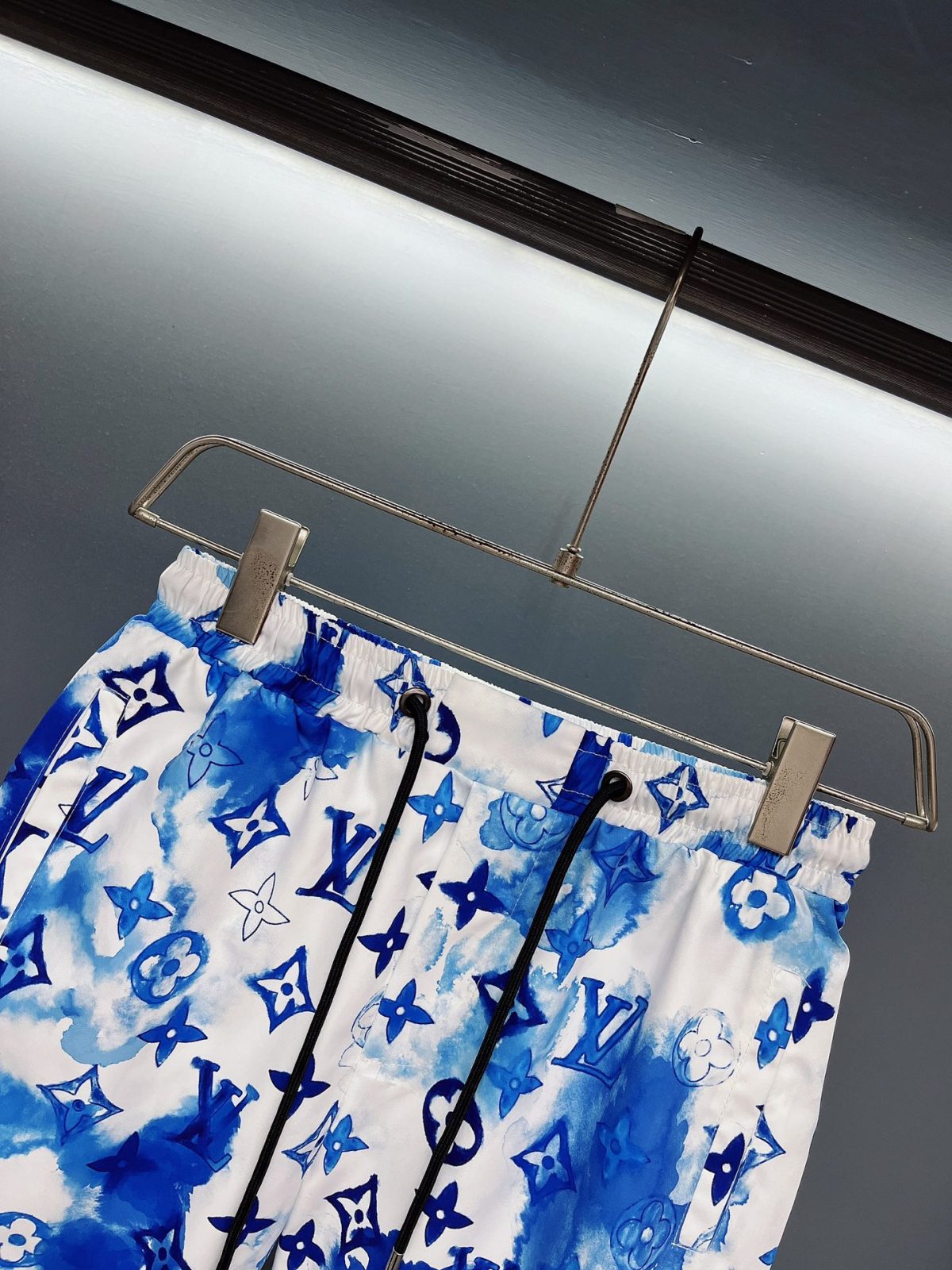 Louis Vuitton Beach Pants Size M-XXXL - Image 5