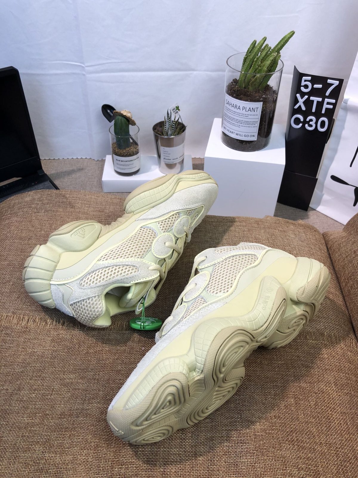Yeezy 500 Mens/Women's Sneakers Shoes 36 - 47 - Image 3