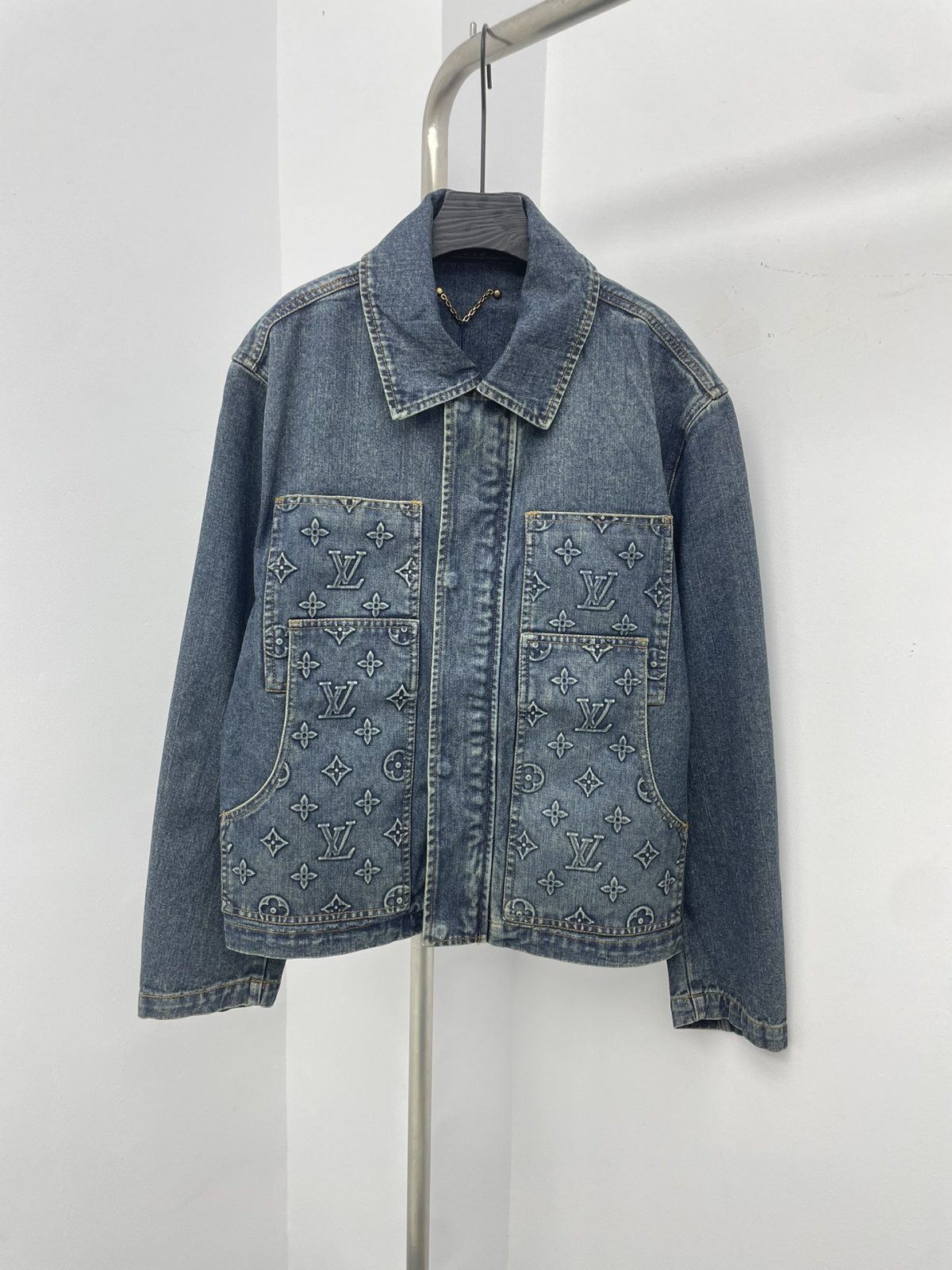 Louis Vuitton Unisex Jacket Size S-XL - Image 1