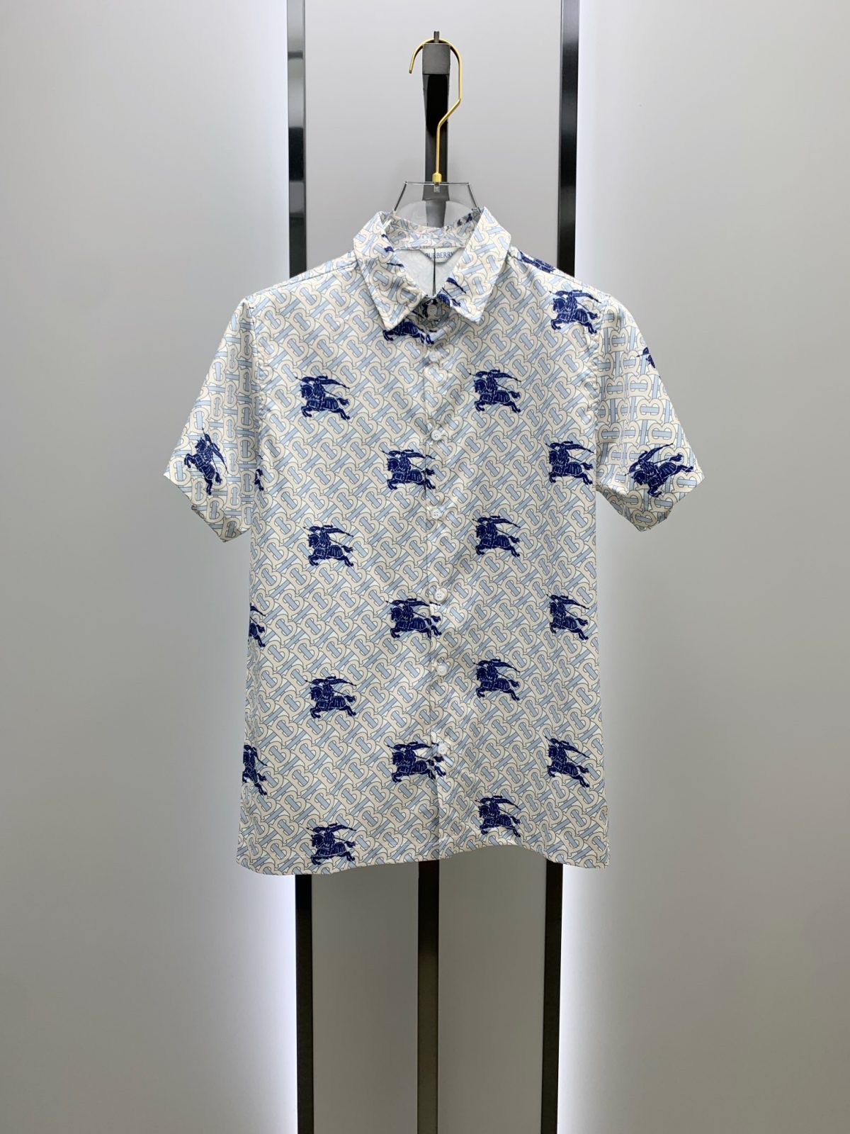 Burberry Sommeranzug Size M-XXL - Image 2