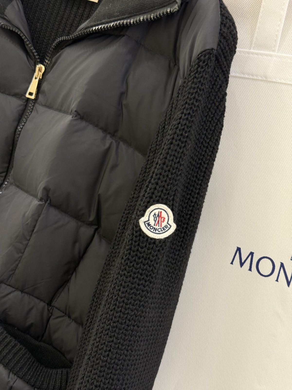 Moncler 25SS Women Down Jacket Size S-XL - Image 4