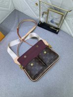 Louis Vuitton M46999 Viva-cité Shoulder Bags Size 25*15*8cm - Image 6