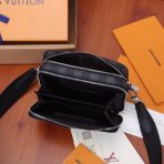 Louis Vuitton M60418 Men Shoulder Bags 18.5*11*6.5cm - Image 9