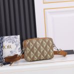 Dior 2022SS Oblique Men Shoulder Bags 17*12*6cm - Image 3