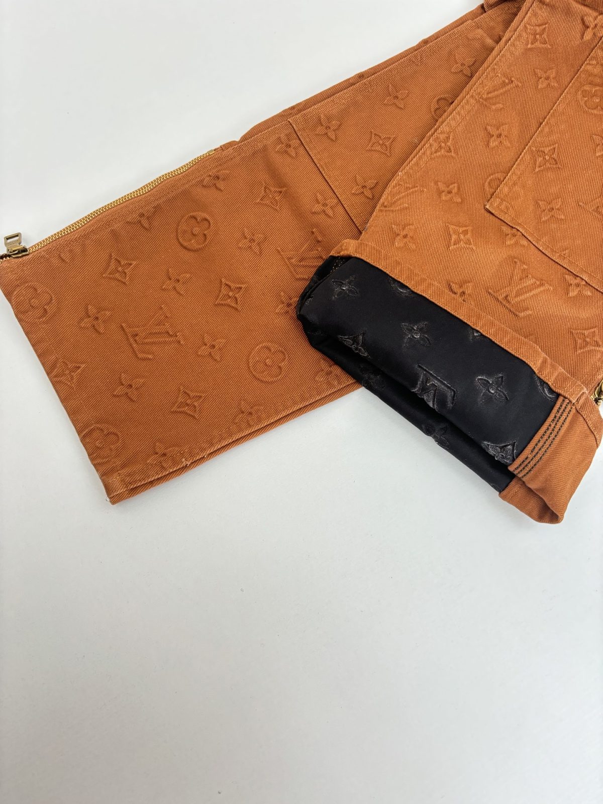 Louis Vuitton Unisex Jeans Size S-XL - Image 14