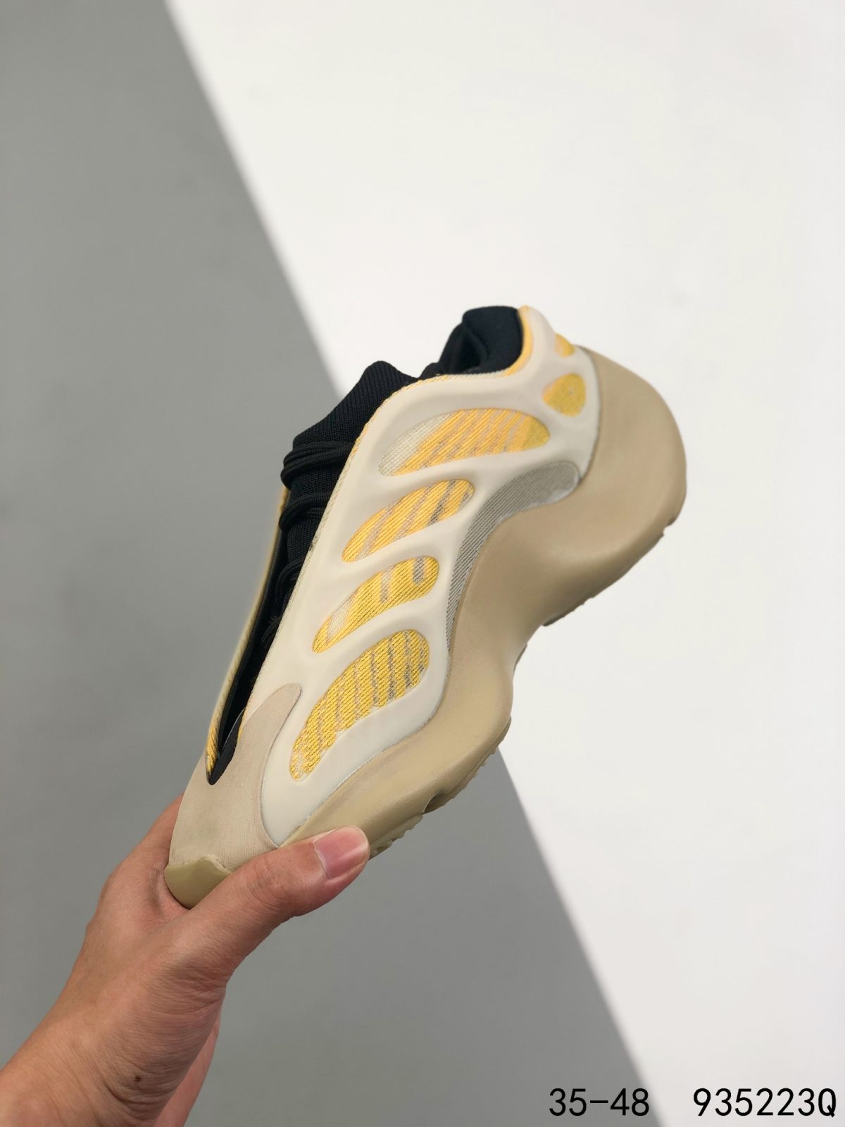 Yeezy 700 V3 Mens/Women's Sneakers Shoes 35 - 48 - Image 9
