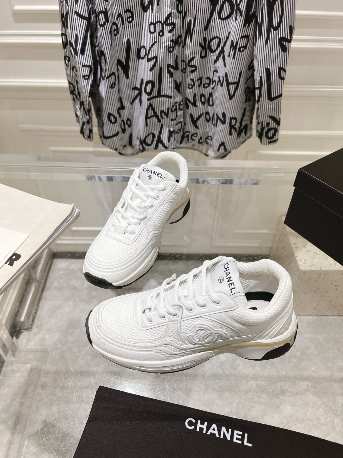 Chanel New Women Sneaker Size 35-41 - Image 4