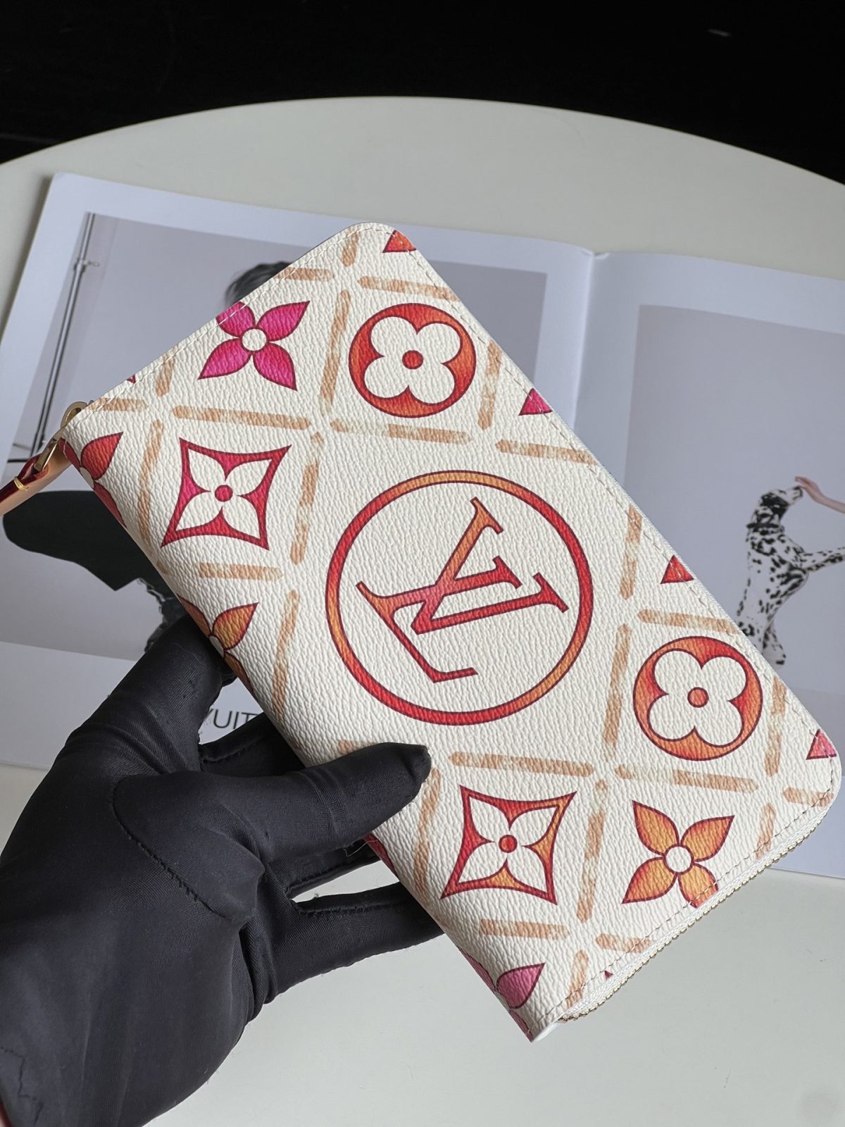 Louis Vuitton M11455 Zippy Wallet Size 19.5*10.5*2.5cm - Image 6
