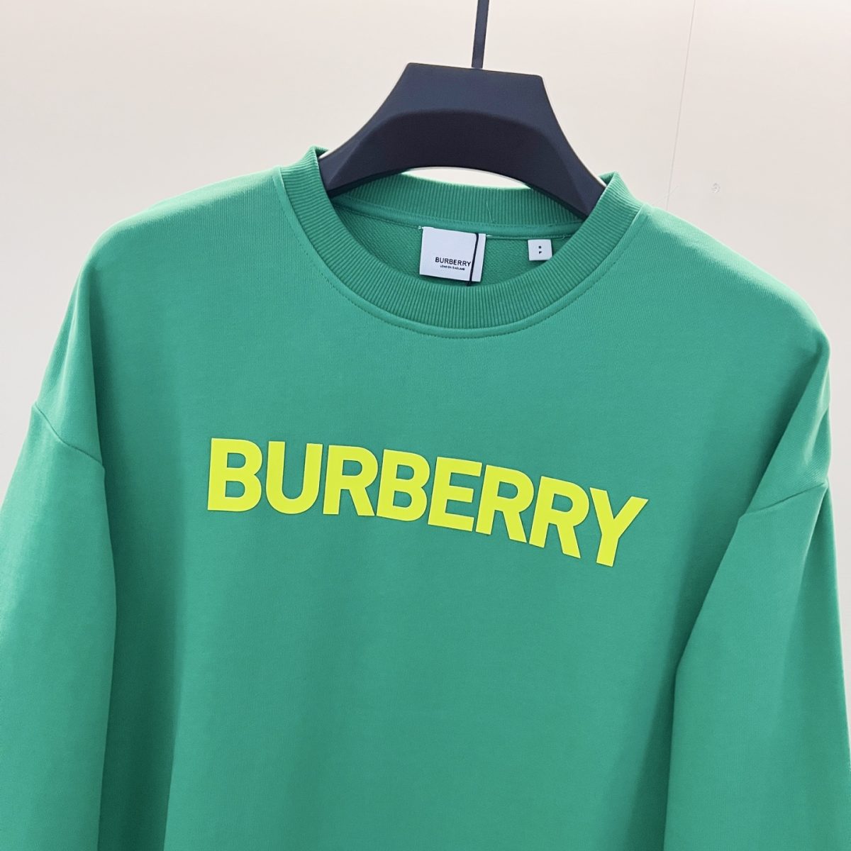 Burberry New Unisex Sweatshirt Size XS-L - Image 4