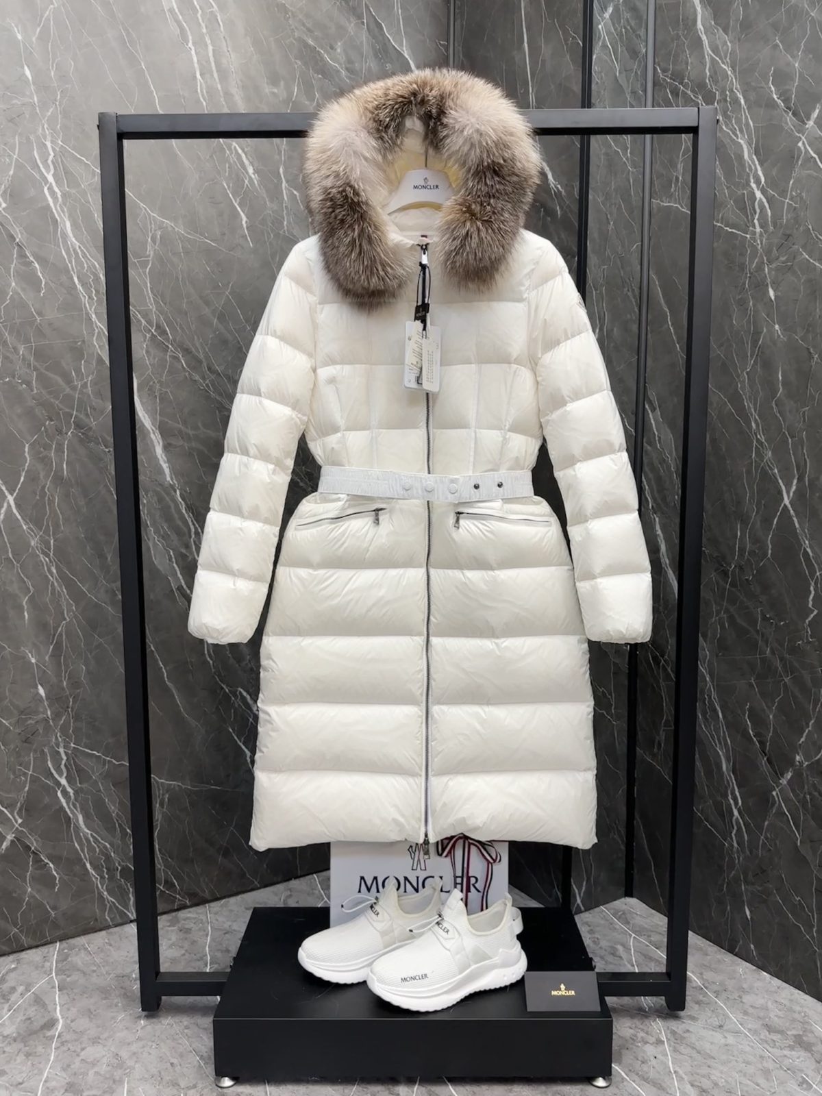 Moncler Boed Long Women Down Jacket Size S-XL - Image 3